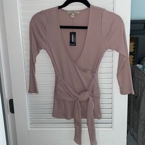 Never worn Express XS 3/4 Sleeve Pink Top
